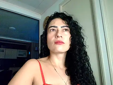 Snapshot of Koral369 chatting on February 17, 11:24 pm Koral369 online show from February 17, 11:24 pm