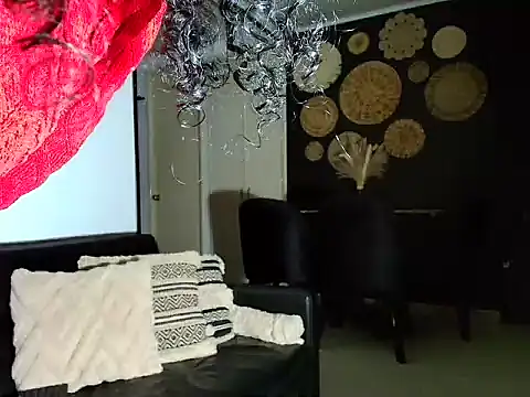 Snapshot of Koral369 chatting on September 10, 7:07 am Koral369 online show from September 10, 7:07 am