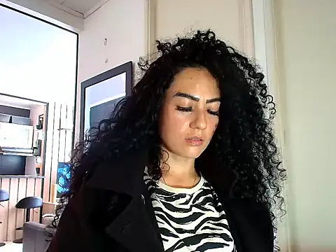 Snapshot of Koral369 chatting on February 23, 6:41 pm Koral369 online show from February 23, 6:41 pm