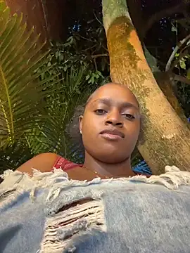Snapshot of darle_volant chatting on June 16, 11:38 pm darle volant online show from June 16, 11:38 pm