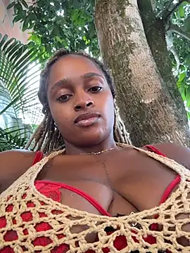 Snapshot of darle_volant chatting on July 11, 9:48 pm darle volant online show from July 11, 9:48 pm