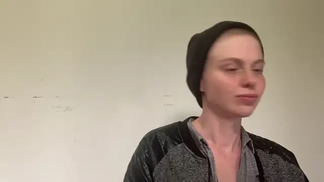 nyxofempusa online show from March 8, 5:05 pm