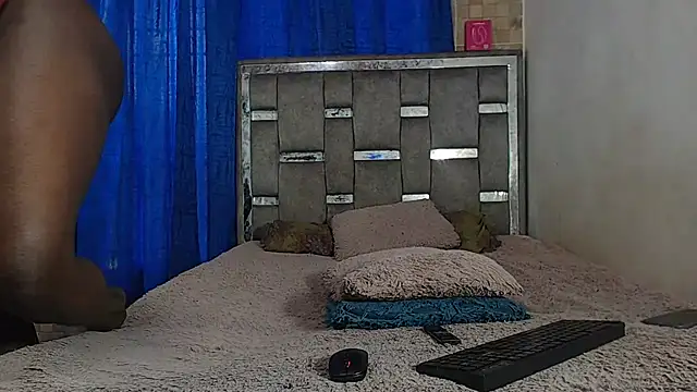 Snapshot of xbrendastarxx chatting on September 24, 8:04 pm xbrendastarxx online show from September 24, 8:04 pm