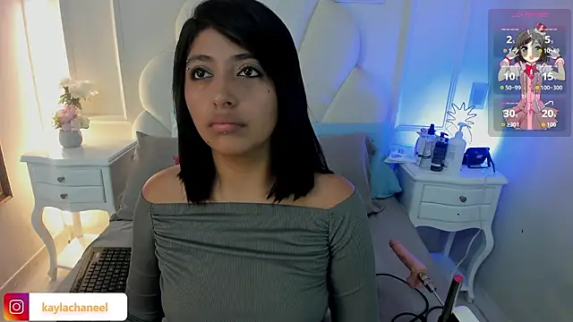 Kaylachannell online show from March 7, 10:26 pm