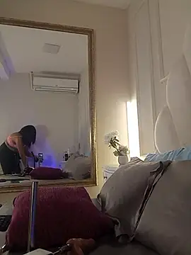 Kaylachannell online show from February 5, 3:46 am