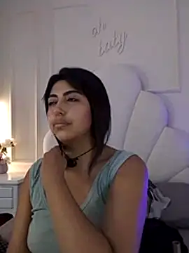 Snapshot of Kaylachannell chatting on June 30, 3:39 am Kaylachannell online show from June 30, 3:39 am