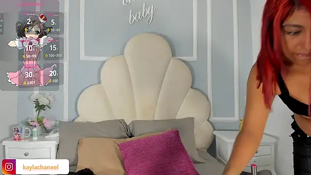 Kaylachannell online show from October 3, 9:49 pm