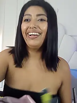 Snapshot of Kaylachannell chatting on June 13, 3:15 am Kaylachannell online show from June 13, 3:15 am
