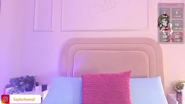 Kaylachannell online show from March 29, 3:41 am