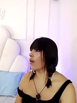 Snapshot of Kaylachannell chatting on June 9, 2:23 am Kaylachannell online show from June 9, 2:23 am