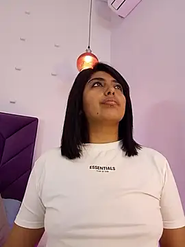 Kaylachannell online show from March 21, 3:41 am