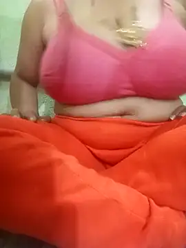 chocobbsneha567 online show from February 3, 2:43 am