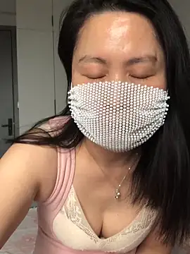 Snapshot of chengcheng12 chatting on February 11, 2:22 am chengcheng12 online show from February 11, 2:22 am