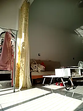 Snapshot of chengcheng12 chatting on November 20, 1:28 am chengcheng12 online show from November 20, 1:28 am