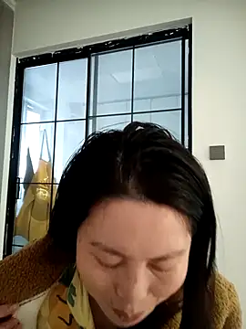 Snapshot of chengcheng12 chatting on November 27, 12:00 am chengcheng12 online show from November 27, 12:00 am