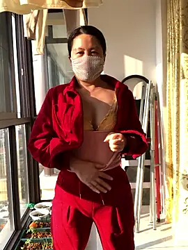 Snapshot of chengcheng12 chatting on January 12, 1:01 am chengcheng12 online show from January 12, 1:01 am