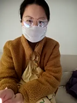 Snapshot of chengcheng12 chatting on November 29, 12:33 am chengcheng12 online show from November 29, 12:33 am