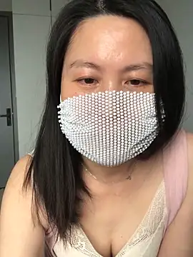 Snapshot of chengcheng12 chatting on February 10, 5:28 am chengcheng12 online show from February 10, 5:28 am