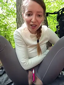 FayeFlame online show from May 4, 10:29 am