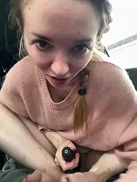 FayeFlame online show from February 21, 1:13 pm