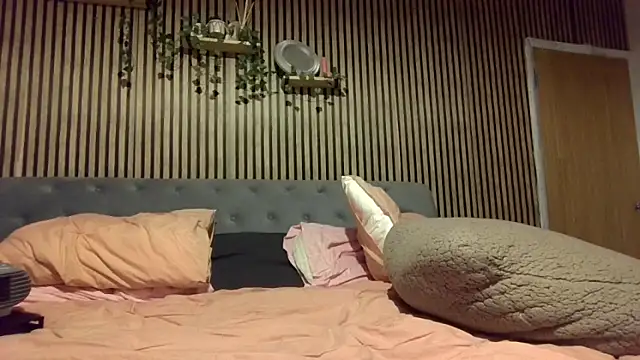 poppyinga1 online show from March 11, 9:09 pm