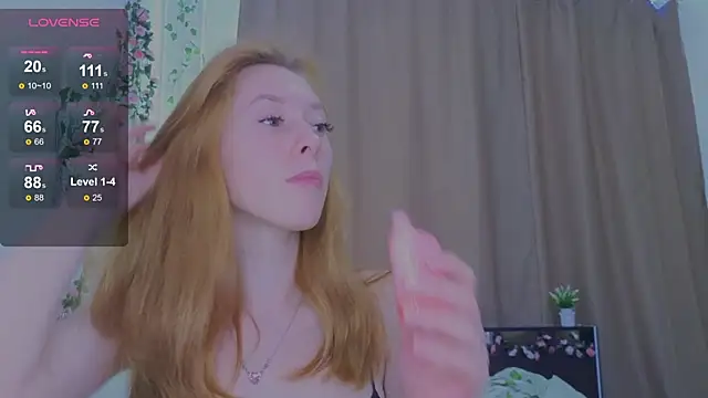 Candy Flosse online show from September 28, 8:43 am