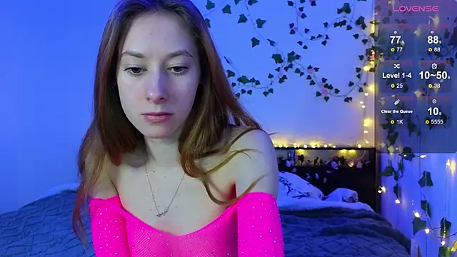 Candy Flosse online show from March 18, 5:10 am