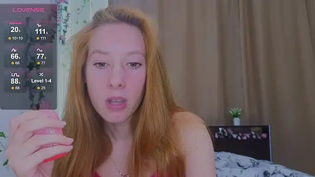 Candy Flosse online show from September 19, 8:40 am