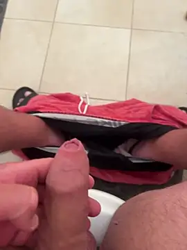 Snapshot of Kalle351 chatting on October 23, 2:16 pm Kalle351 online show from October 23, 2:16 pm