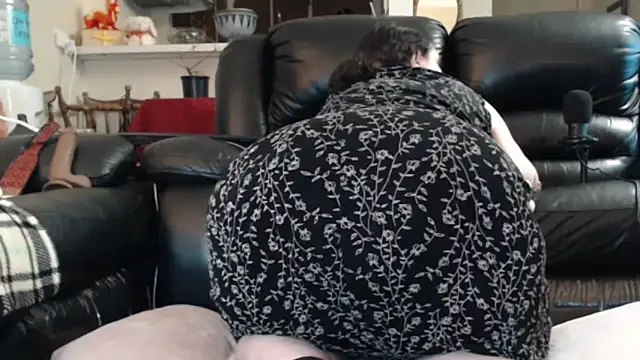 Juicy Julie469 online show from March 11, 4:12 pm