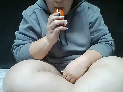 kinga2520 online show from February 8, 5:32 pm