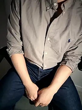 111owo111 online show from October 2, 1:36 pm