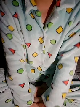 111owo111 online show from October 19, 2:09 pm