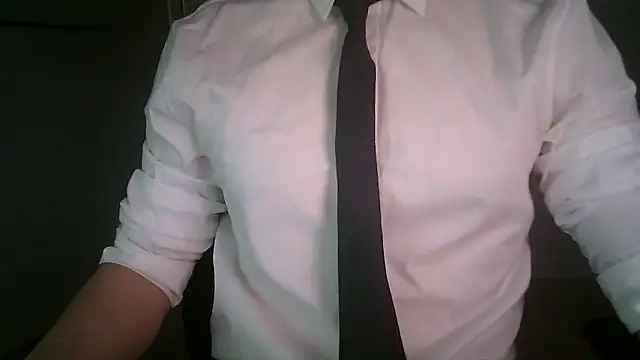 111owo111 online show from March 22, 12:07 pm