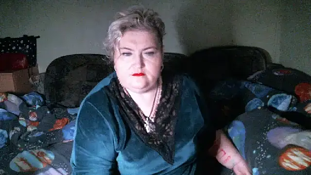 Snapshot of Lana555 chatting on October 9, 11:38 pm Lana555 online show from October 9, 11:38 pm