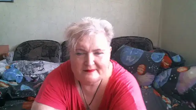 Snapshot of Lana555 chatting on June 16, 11:10 am Lana555 online show from June 16, 11:10 am