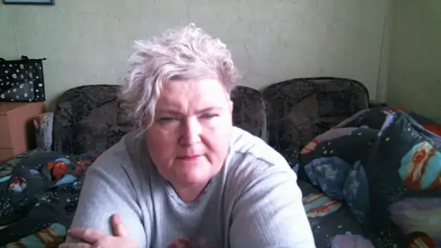 Snapshot of Lana555 chatting on October 16, 11:07 am Lana555 online show from October 16, 11:07 am
