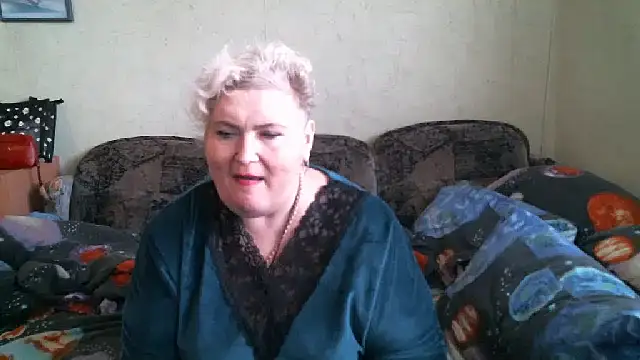 Snapshot of Lana555 chatting on October 9, 11:00 am Lana555 online show from October 9, 11:00 am
