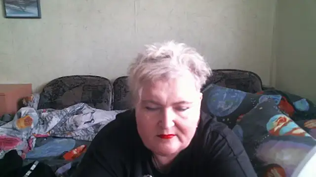 Snapshot of Lana555 chatting on June 15, 10:59 am Lana555 online show from June 15, 10:59 am