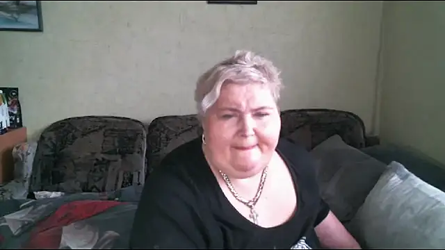 Snapshot of Lana555 chatting on March 17, 2:34 pm Lana555 online show from March 17, 2:34 pm