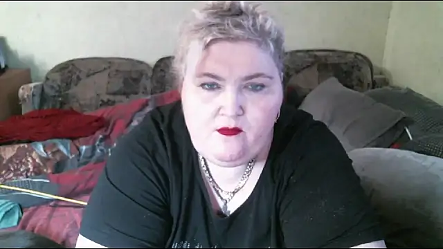Snapshot of Lana555 chatting on March 20, 3:47 pm Lana555 online show from March 20, 3:47 pm