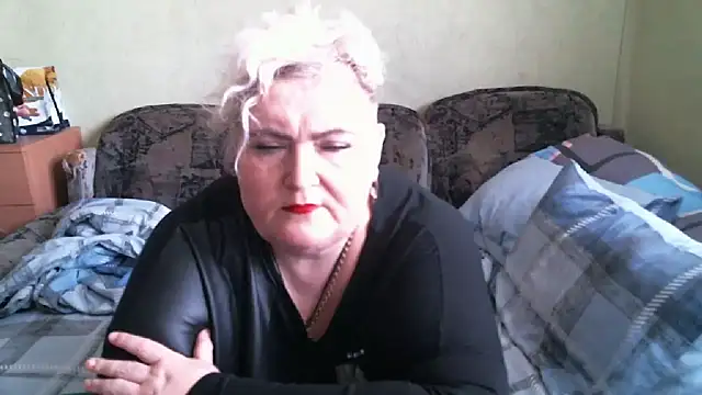 Snapshot of Lana555 chatting on September 19, 11:03 am Lana555 online show from September 19, 11:03 am