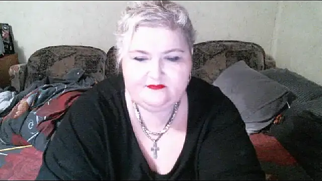 Snapshot of Lana555 chatting on March 16, 11:15 pm Lana555 online show from March 16, 11:15 pm
