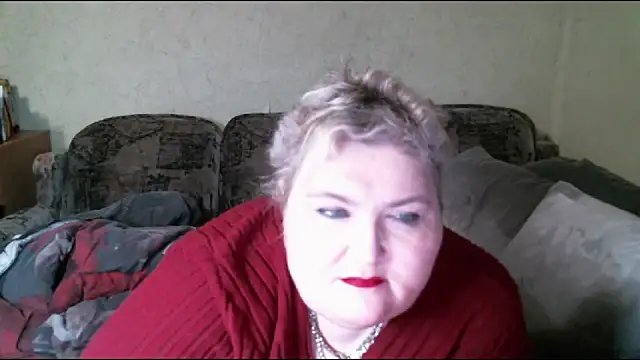 Snapshot of Lana555 chatting on March 19, 9:58 pm Lana555 online show from March 19, 9:58 pm