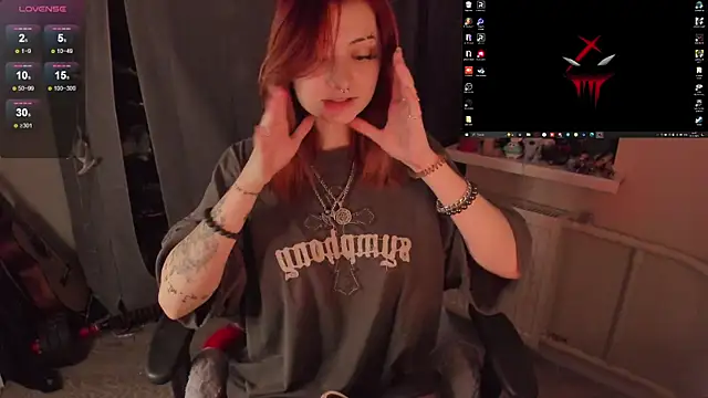 Snapshot of Melante chatting on November 22, 8:46 am Melante online show from November 22, 8:46 am