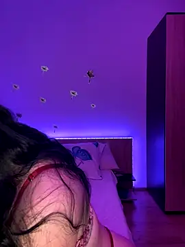 Mihadttraf online show from November 16, 12:15 am