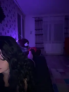 Snapshot of Mihadttraf chatting on March 13, 8:47 pm Mihadttraf online show from March 13, 8:47 pm