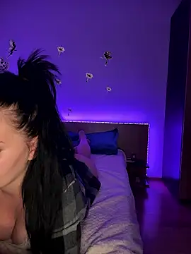 Snapshot of Mihadttraf chatting on January 10, 9:32 pm Mihadttraf online show from January 10, 9:32 pm