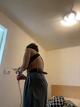 Snapshot of Piggiteablacktea chatting on October 22, 2:49 pm Piggiteablacktea online show from October 22, 2:49 pm