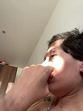 Snapshot of Piggiteablacktea chatting on November 4, 1:59 pm Piggiteablacktea online show from November 4, 1:59 pm